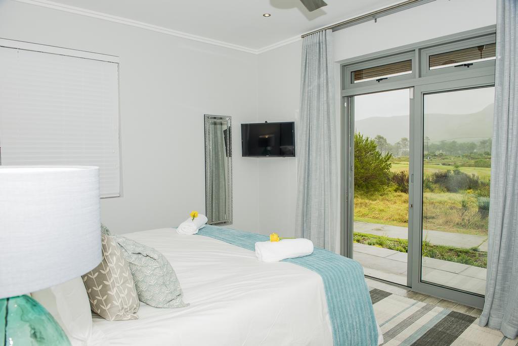 Fernkloof Fairways Villa Hermanus Buitenkant foto